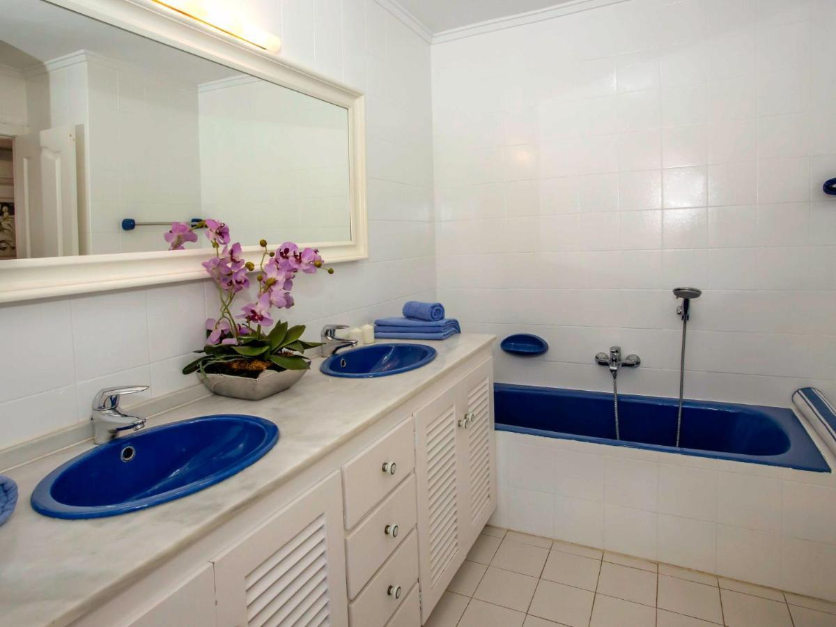 Nhà nghỉ Polonia Mouche By Interhome