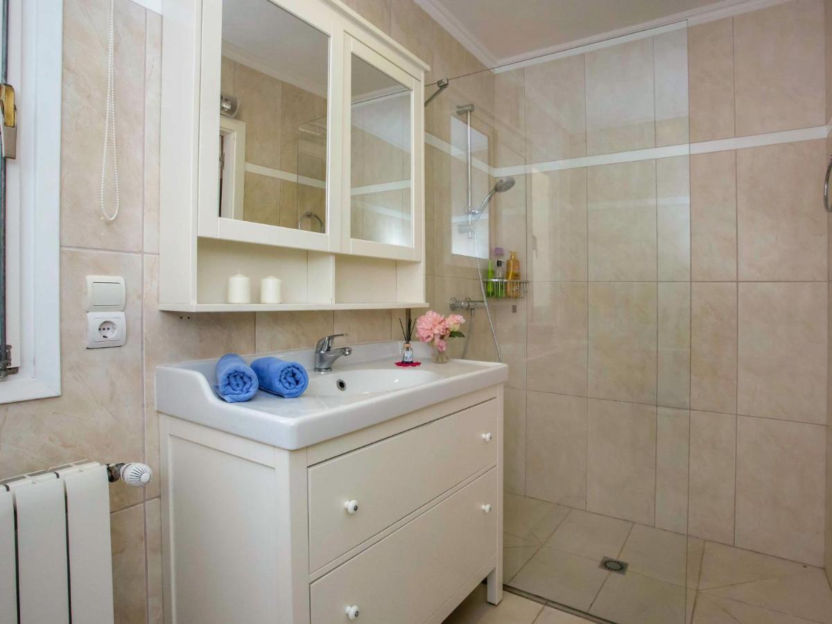 Polonia Mouche By Interhome *